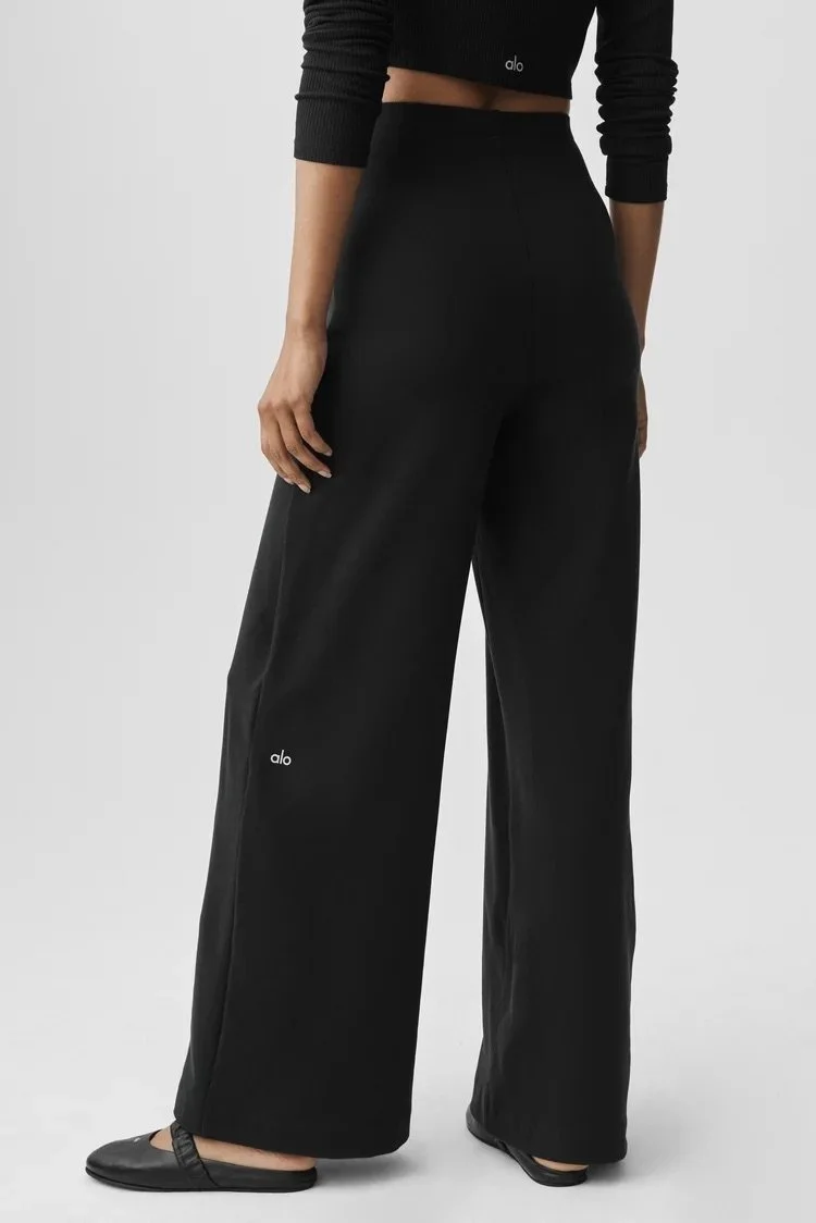Alo Yoga Black New Arrivals Collection - September 2026 — EXTRA